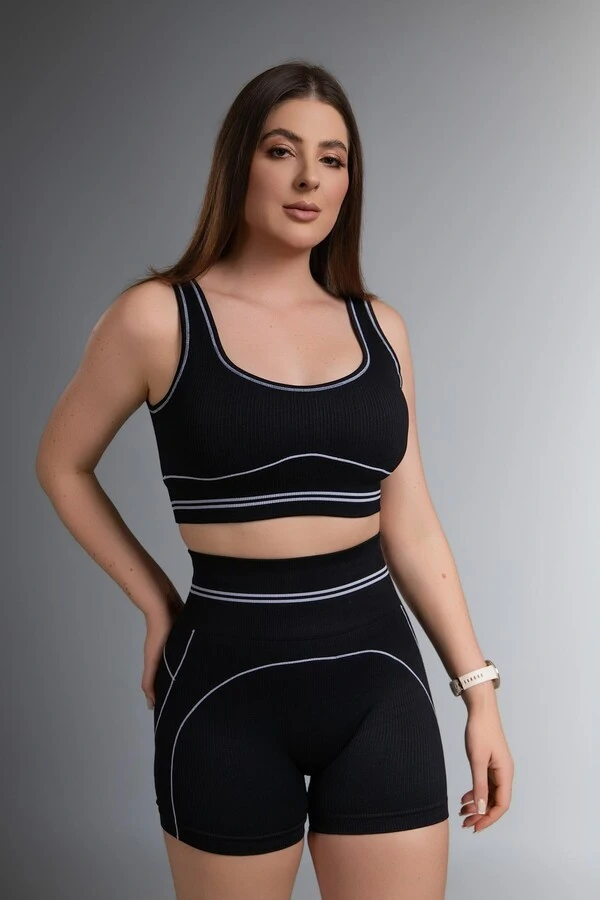 Use.Mood - Conjunto Top E Shorts Canelado Lu
