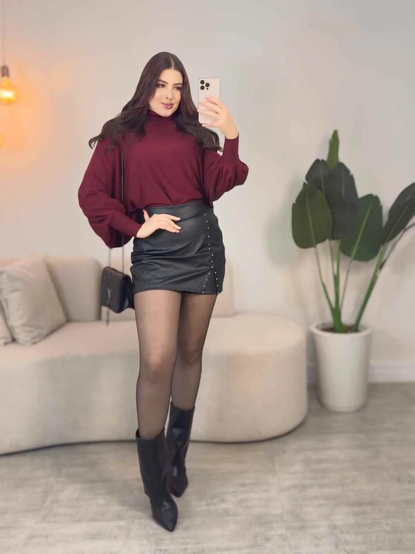 Blusa Manga Morcego Gola Alta Carolina