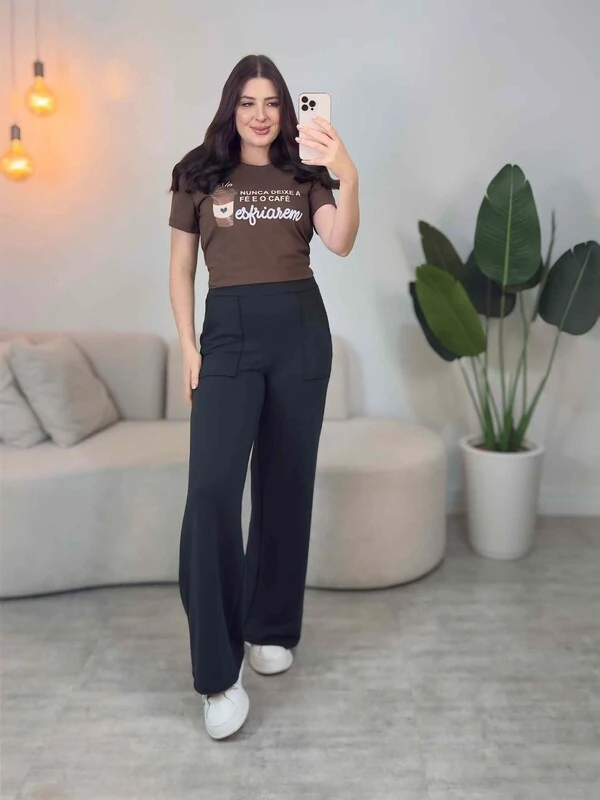 T-Shirt Fé e Café