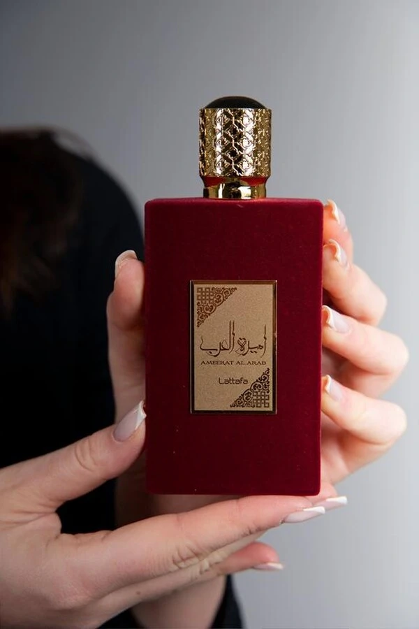 Perfume Ameerat Al Arab Asdaaf