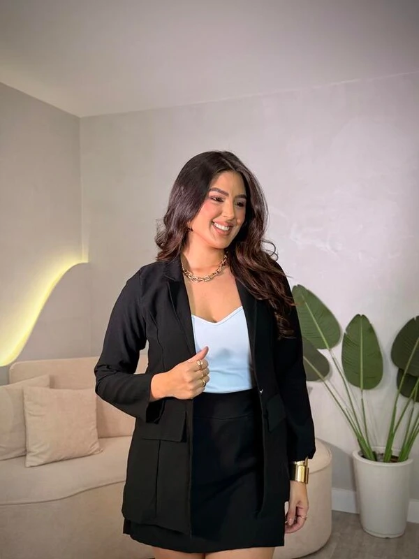 Conjunto Blazer E Shorts Saia Giulia