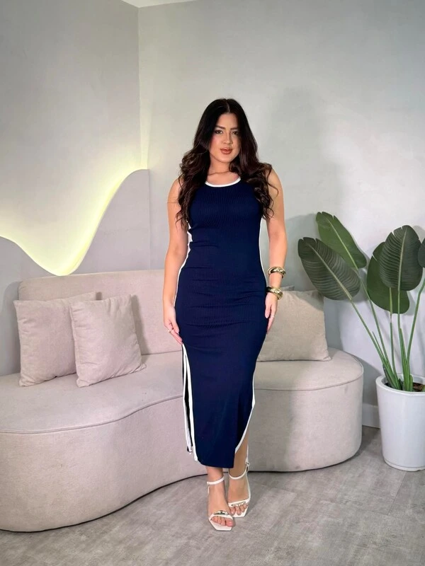 Vestido Midi Canelado Katerine