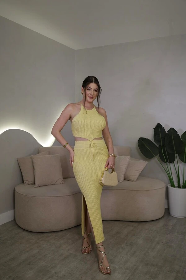 Conjunto Cropped E Saia Midi Alora