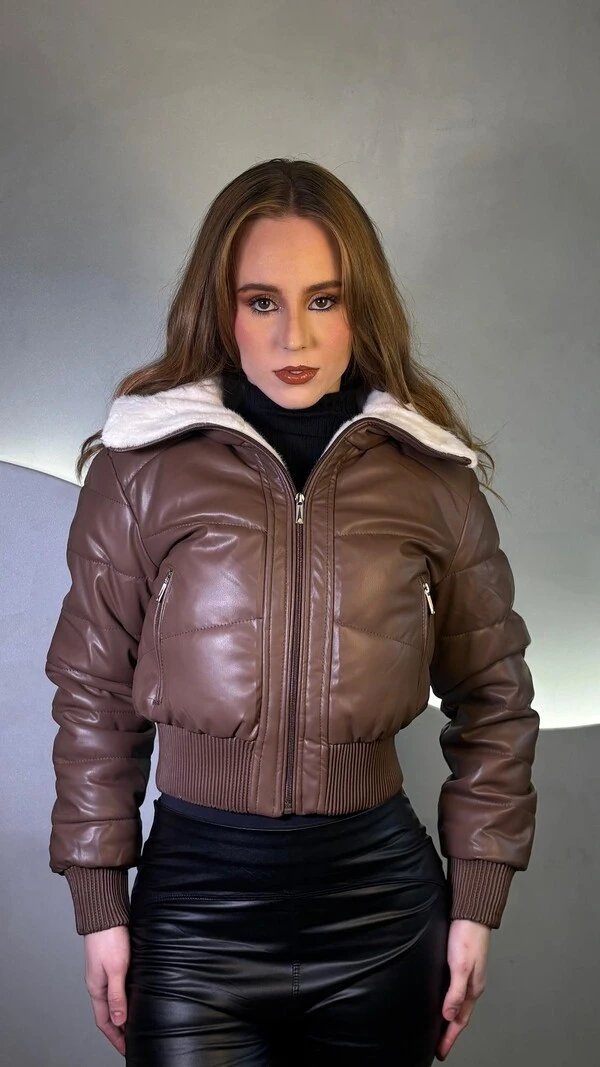 Jaqueta Puffer Gola Alta