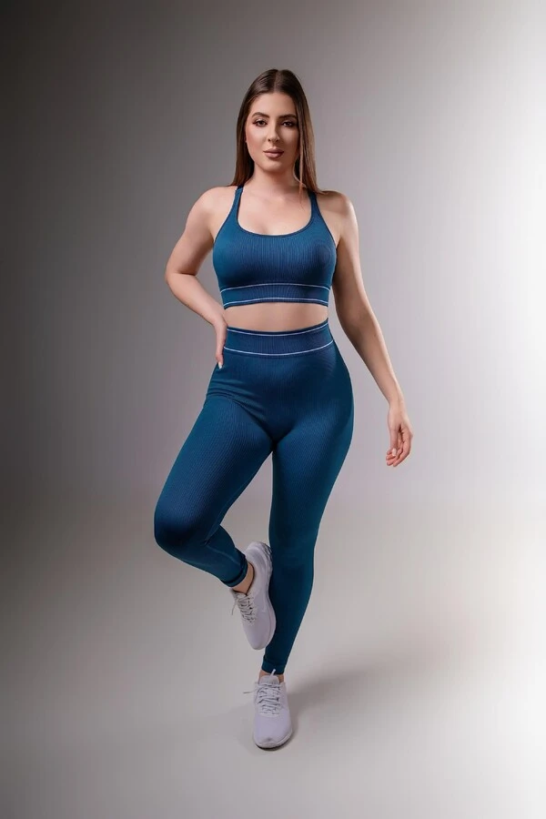 Use.Mood - Conjunto Liziana