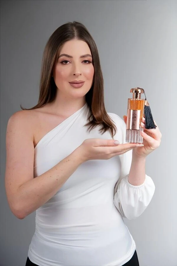 Perfume Durrat Al Aroos Al Wataniah