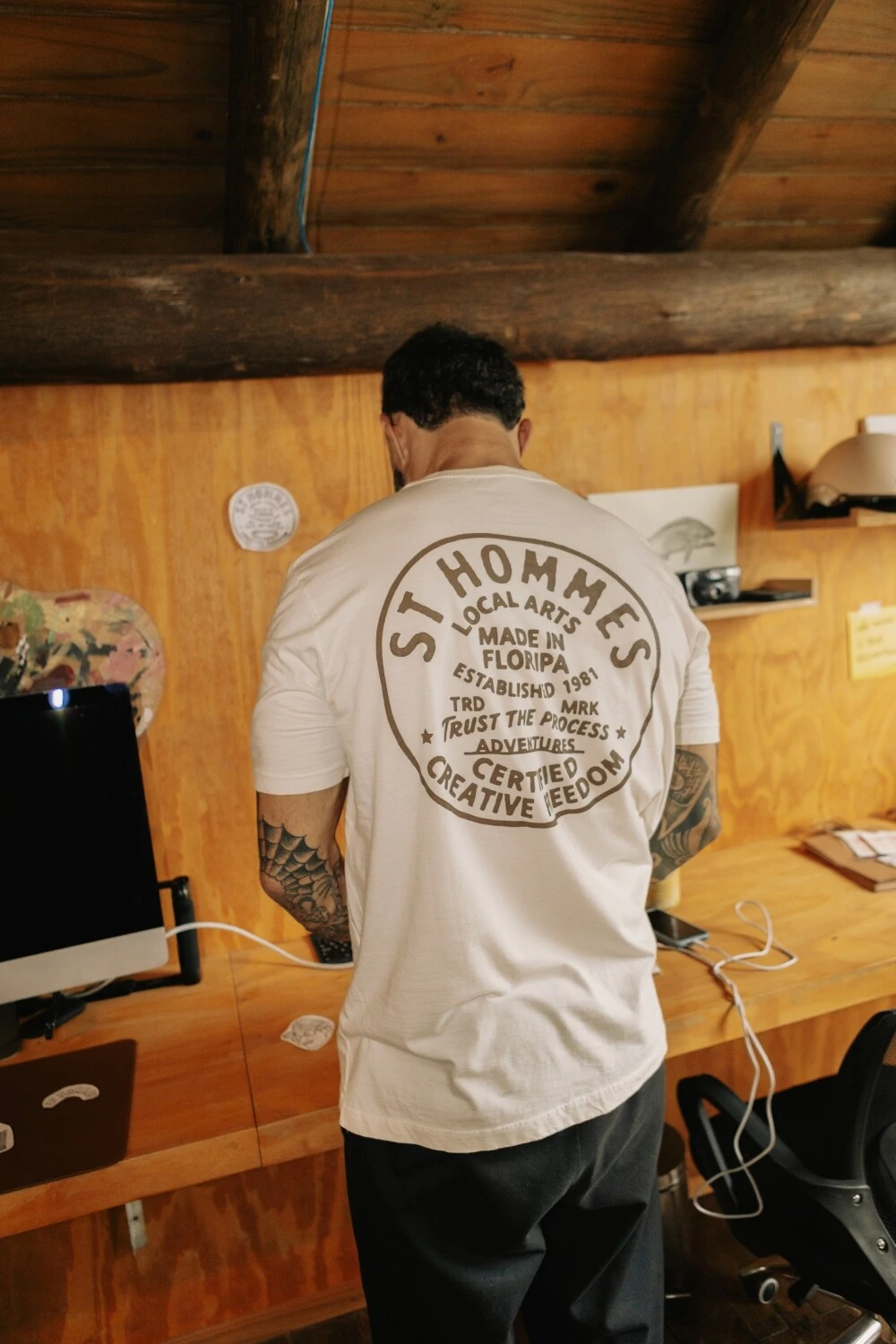 Foto Camiseta Made By Hand