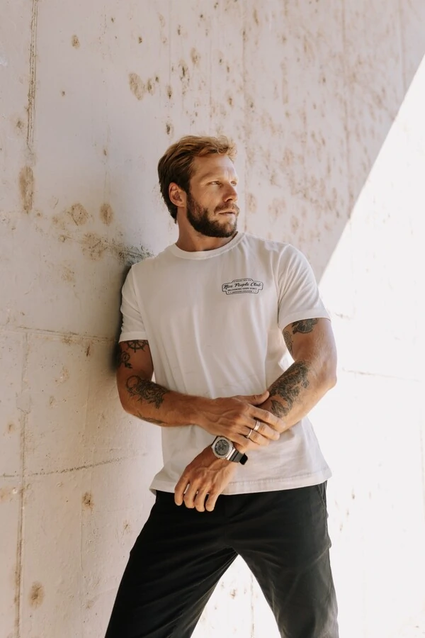 Camiseta Nice People Club