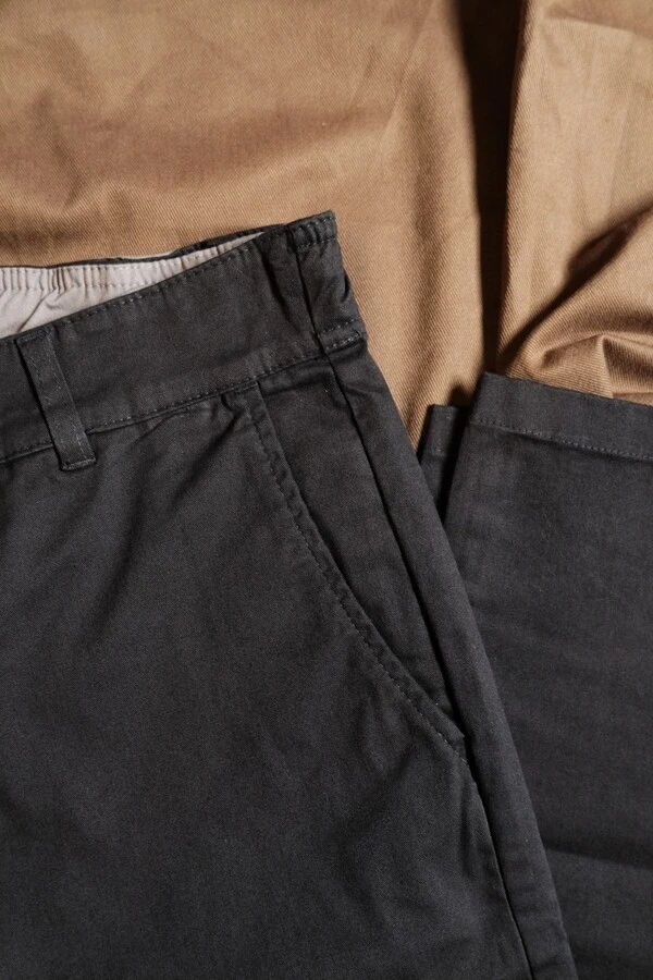 Calça Chino Sarja Elastic Motion