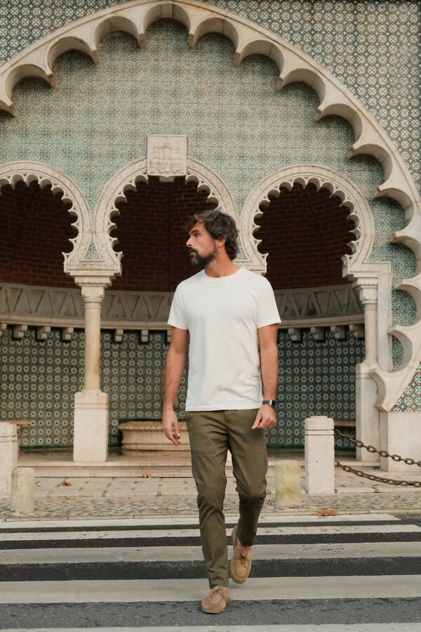 Calça Chino Sarja ElastIc Motion