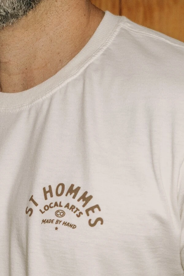 Camiseta Made By Hand
