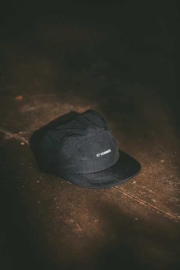 Boné Five Panel Running Goods