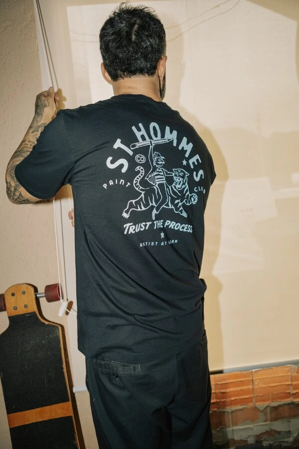 Camiseta Artist at Work