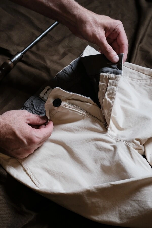 Calça Chino Sarja Elastic Motion