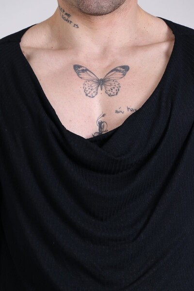 FotoBlusa Erebo Decote Drapeado