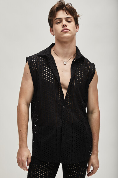 Foto Camisa em Laise Preta