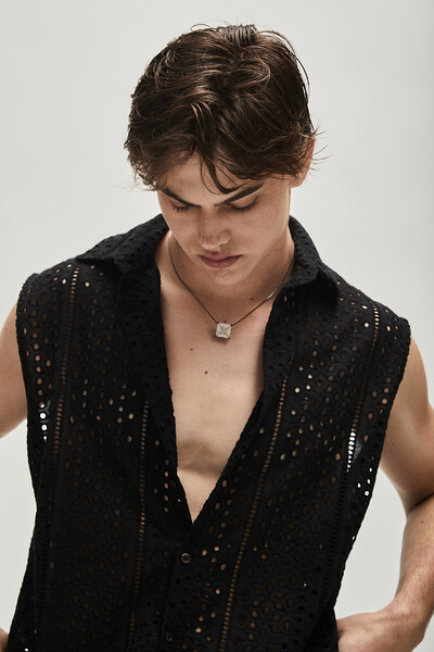 FotoCamisa em Laise Preta