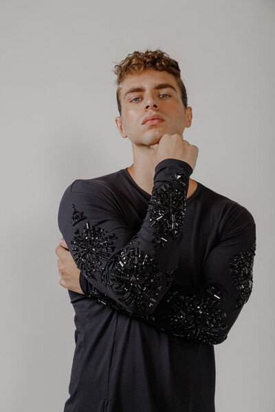 FotoT-Shirt Manga Longa Bordado Camafeu