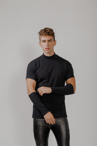 Foto Camiseta em Ribana com Abertura