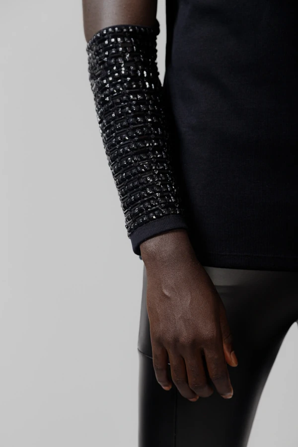 Camiseta em Ribana com Abertura