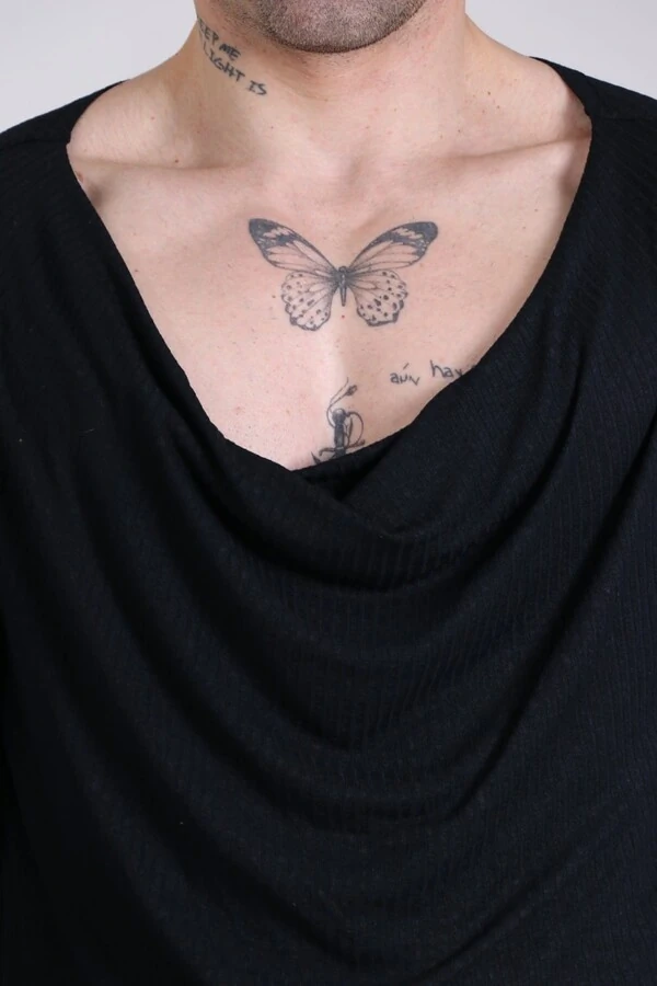 Blusa Erebo Decote Drapeado