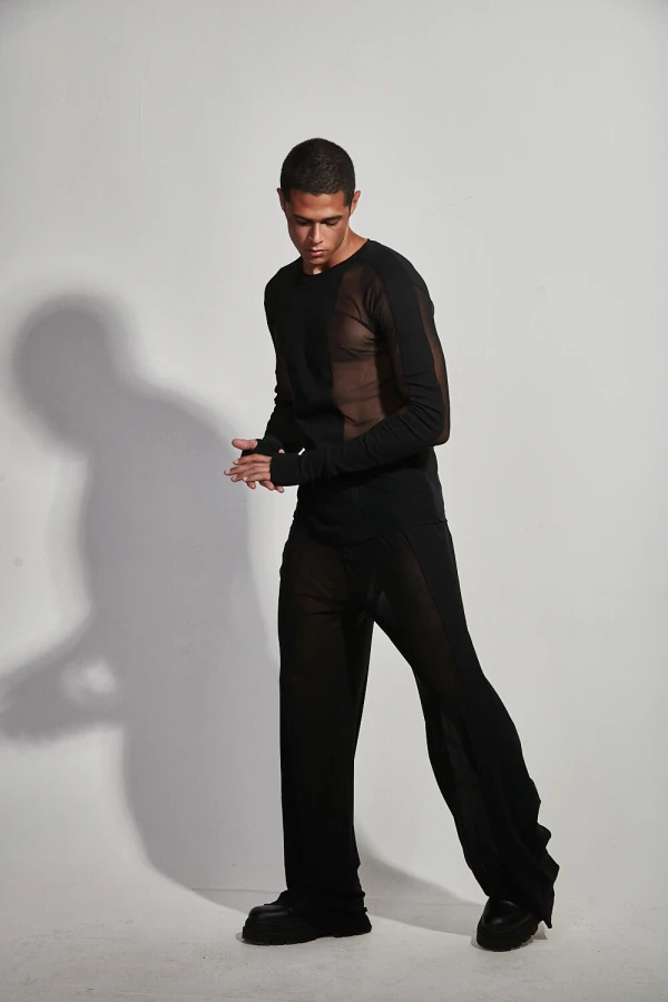 Pantalona em Ribana e Tule