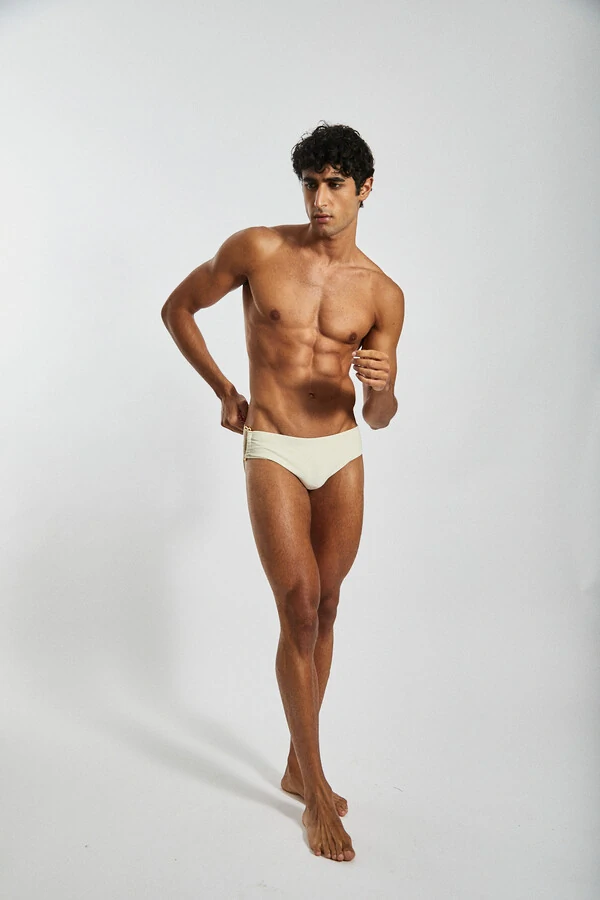 Sunga Spikes Dourado