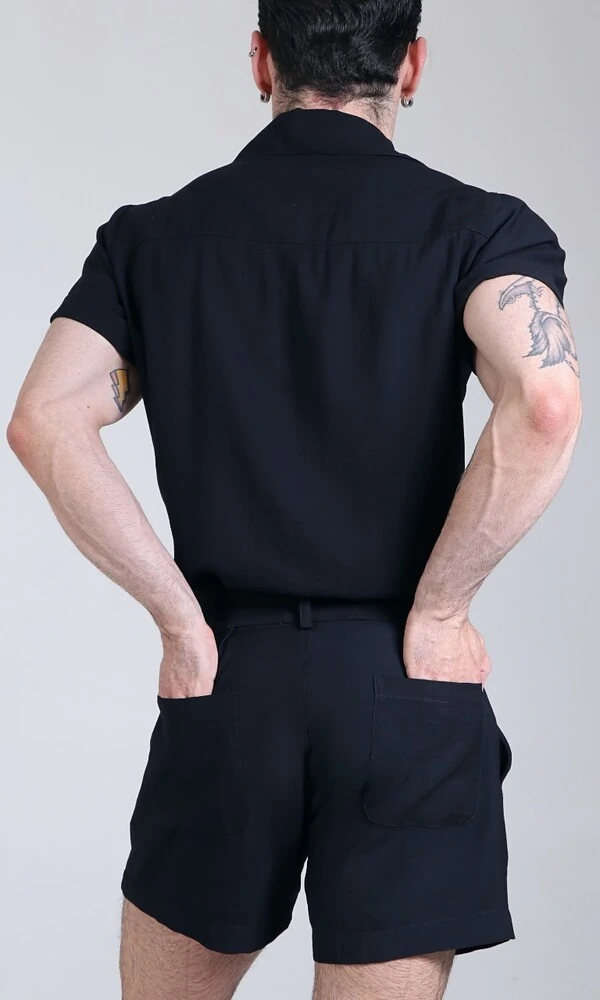 Macacão Preto Alfaiataria Curto