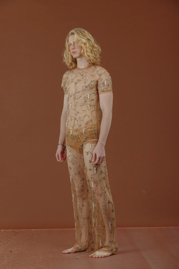 Calça em Tule Bordada Manualmente