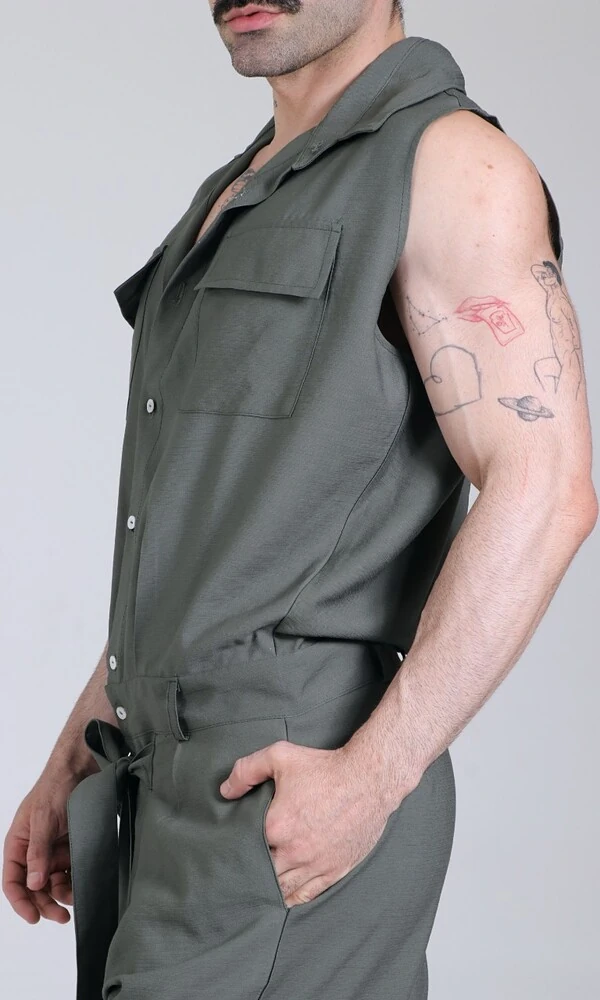 Macacão Utilitário Verde Oliva