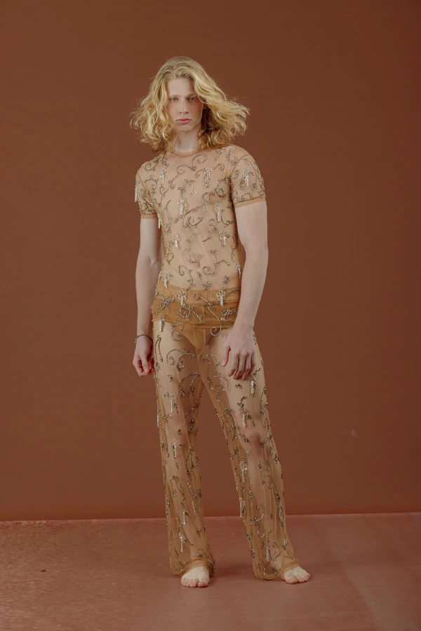 Calça em Tule Bordada Manualmente