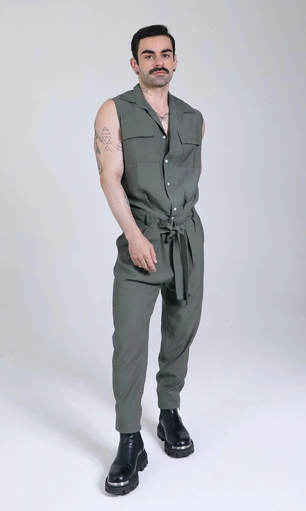 Macacão Utilitário Verde Oliva