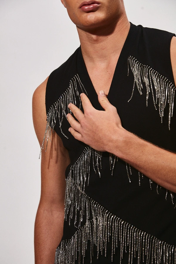 Regata com Franjas Diagonais em Strass