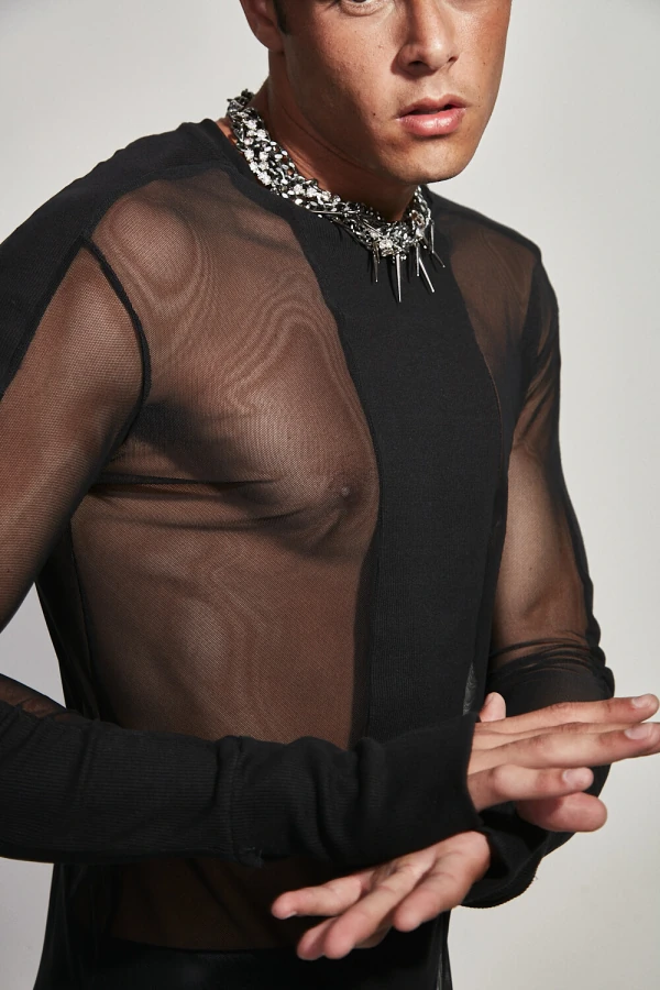 Camiseta em Ribana e Tule