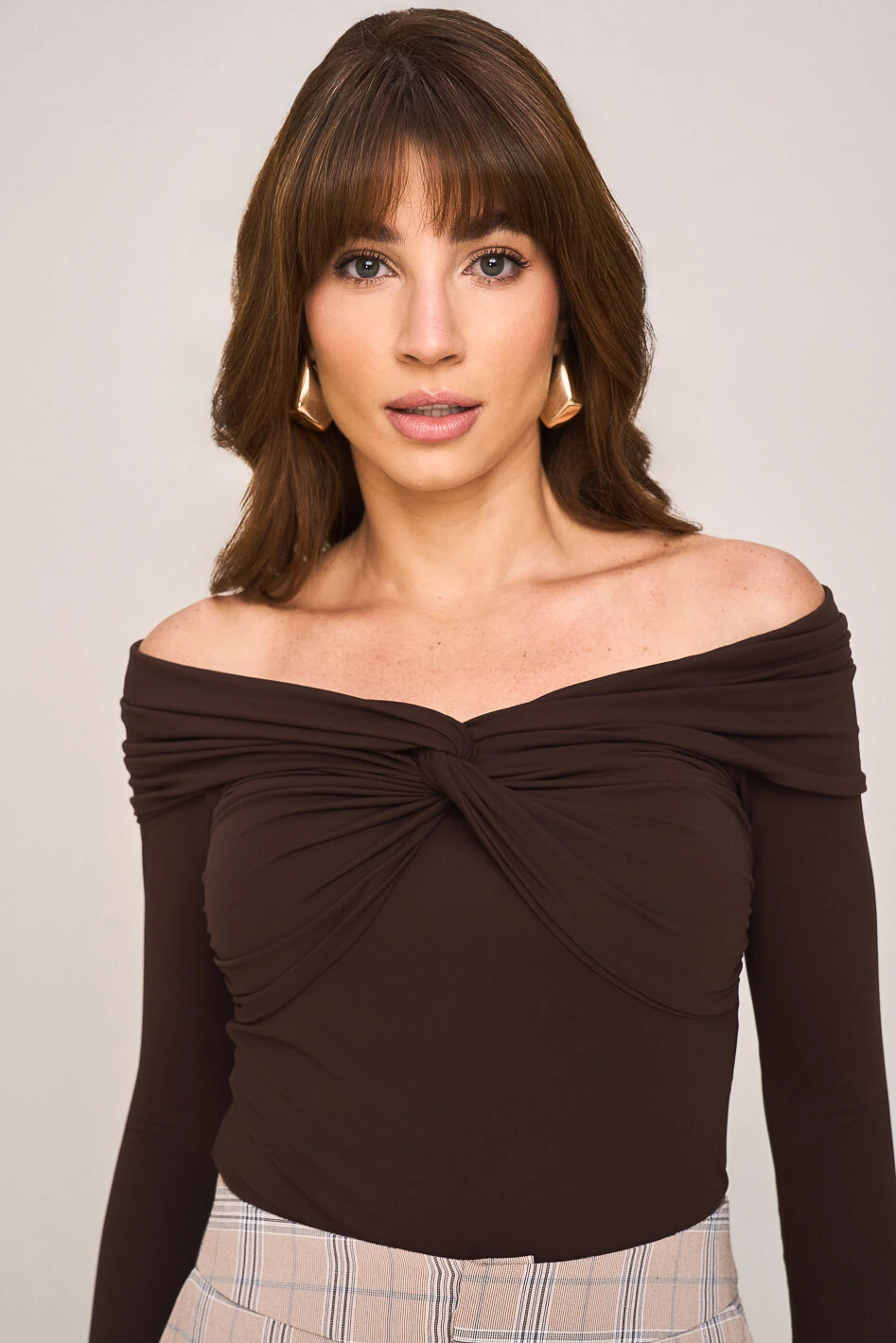 FotoBlusa Manga Longa Ombro a Ombro Laço