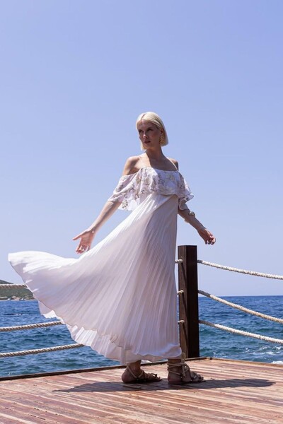 FotoVestido Plissado com Babados