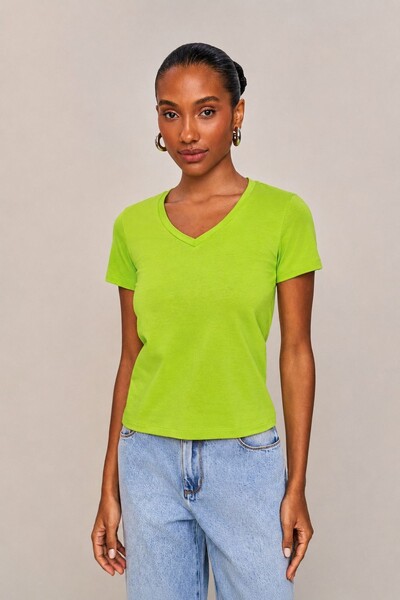 Foto Blusa Manga Curta Gola V