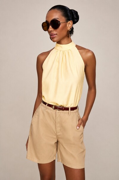 Foto Blusa Cavada Detalhe Amarração