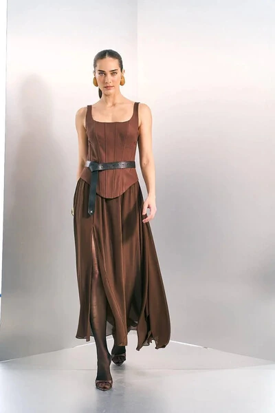 Foto Vestido Corselet Saia Toque de Seda