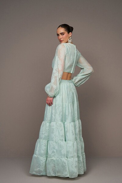 FotoVestido Longo em Organza Devore com Recortes