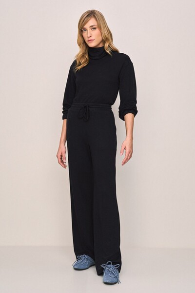 Foto Calça Reta Relax Tricot