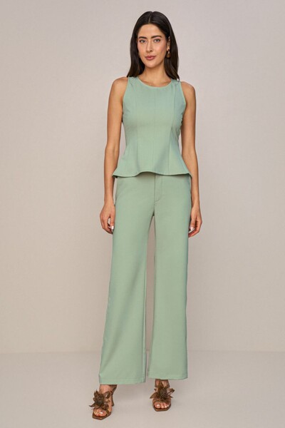 Foto Calça Wide Leg Alfaiataria