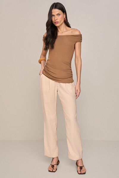 Foto Blusa Ombro a Ombro Detalhe Franzido
