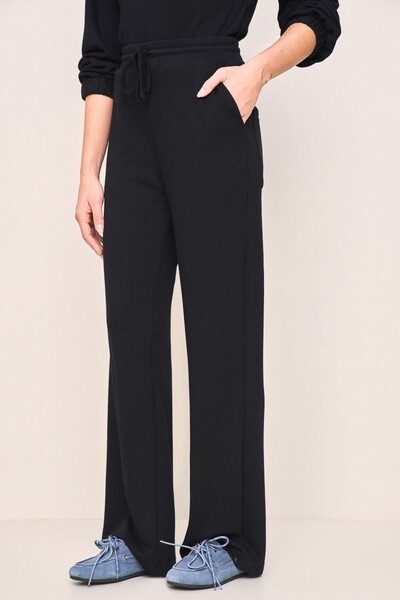 FotoCalça Reta Relax Tricot