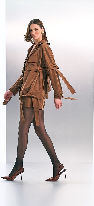 Foto Maxi Jaqueta com Tiras