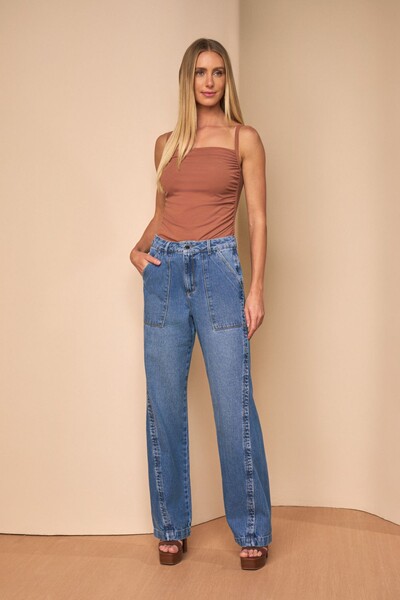 Foto Calça Wide Leg La Jeans