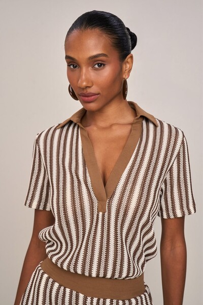 Foto Blusa Manga Curta Listrada