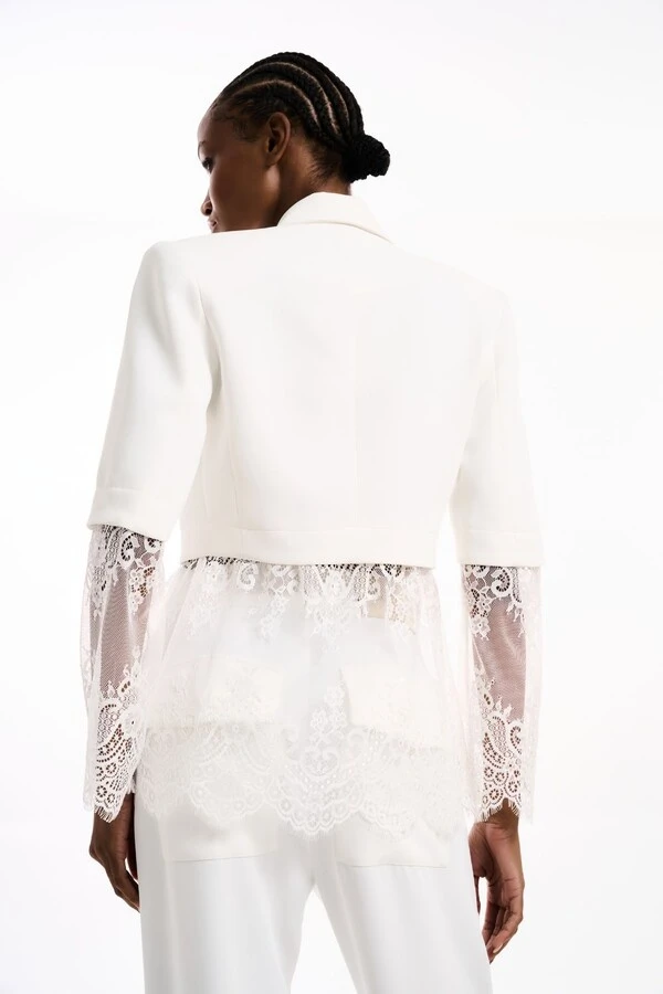 Casaco Cropped Barra Renda