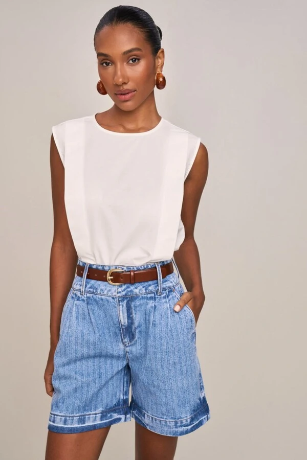 Blusa Cavada Detalhe Prega
