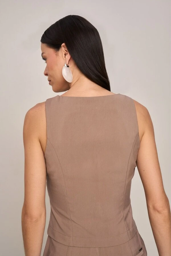 Blusa Alfaiataria Colete